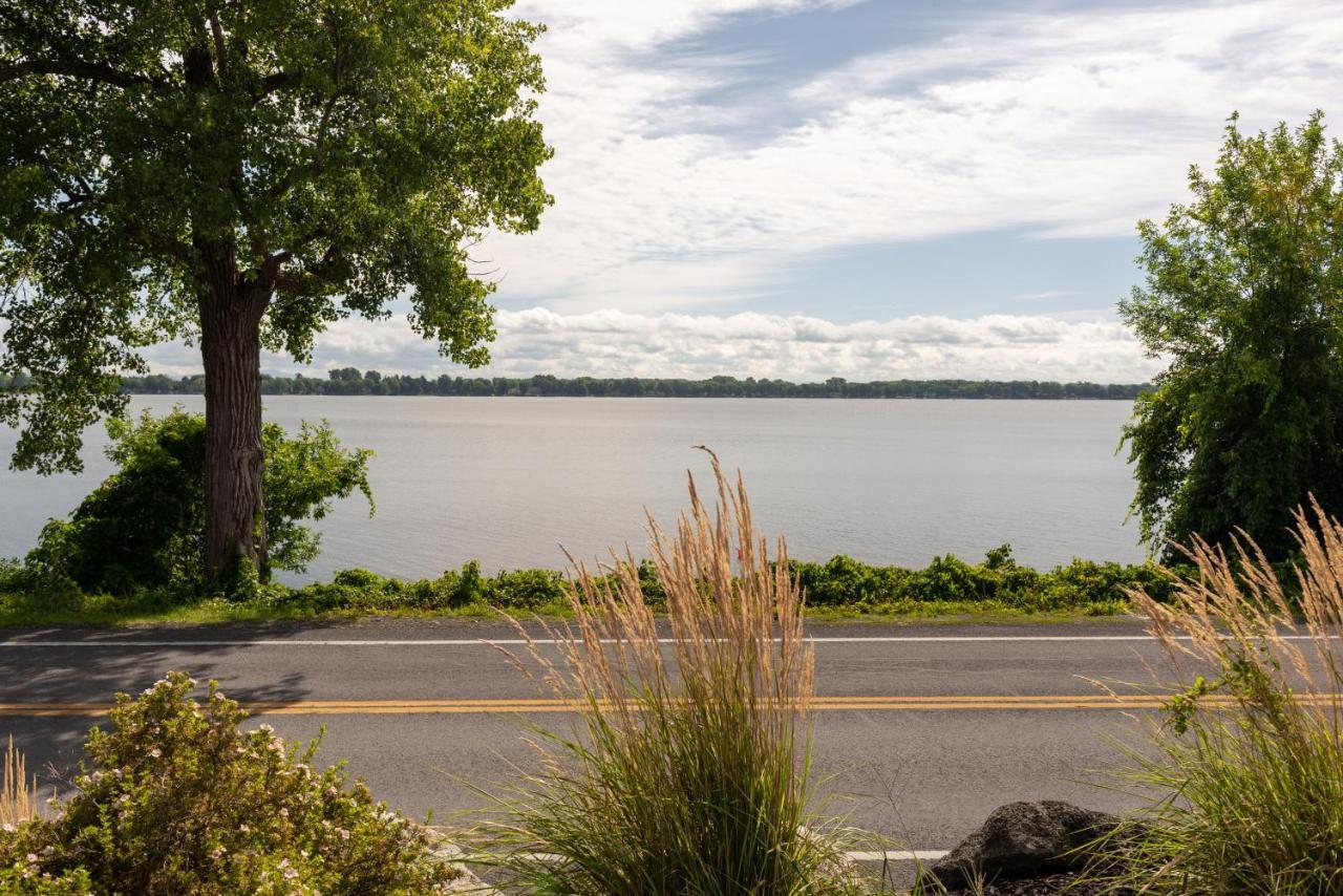 La Cache Du Lac Champlain Venise-en-Quebec Ngoại thất bức ảnh