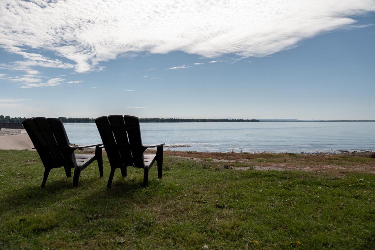 La Cache Du Lac Champlain Venise-en-Quebec Ngoại thất bức ảnh